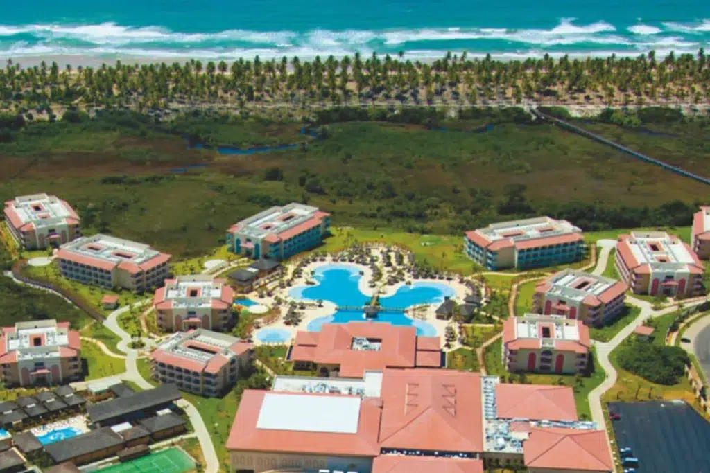 Resort na Linha Verde Bahia